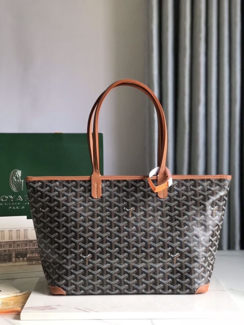 Goyard Shopping Bags